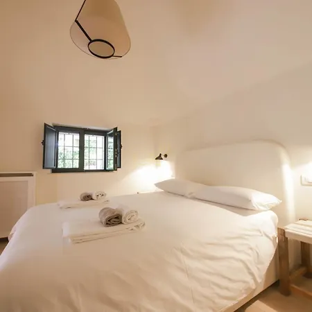 Td Trulli Amabilia Design Luxury Trulli With Pool Βίλα