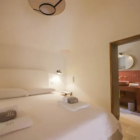 Td Trulli Amabilia Design Luxury Trulli With Pool